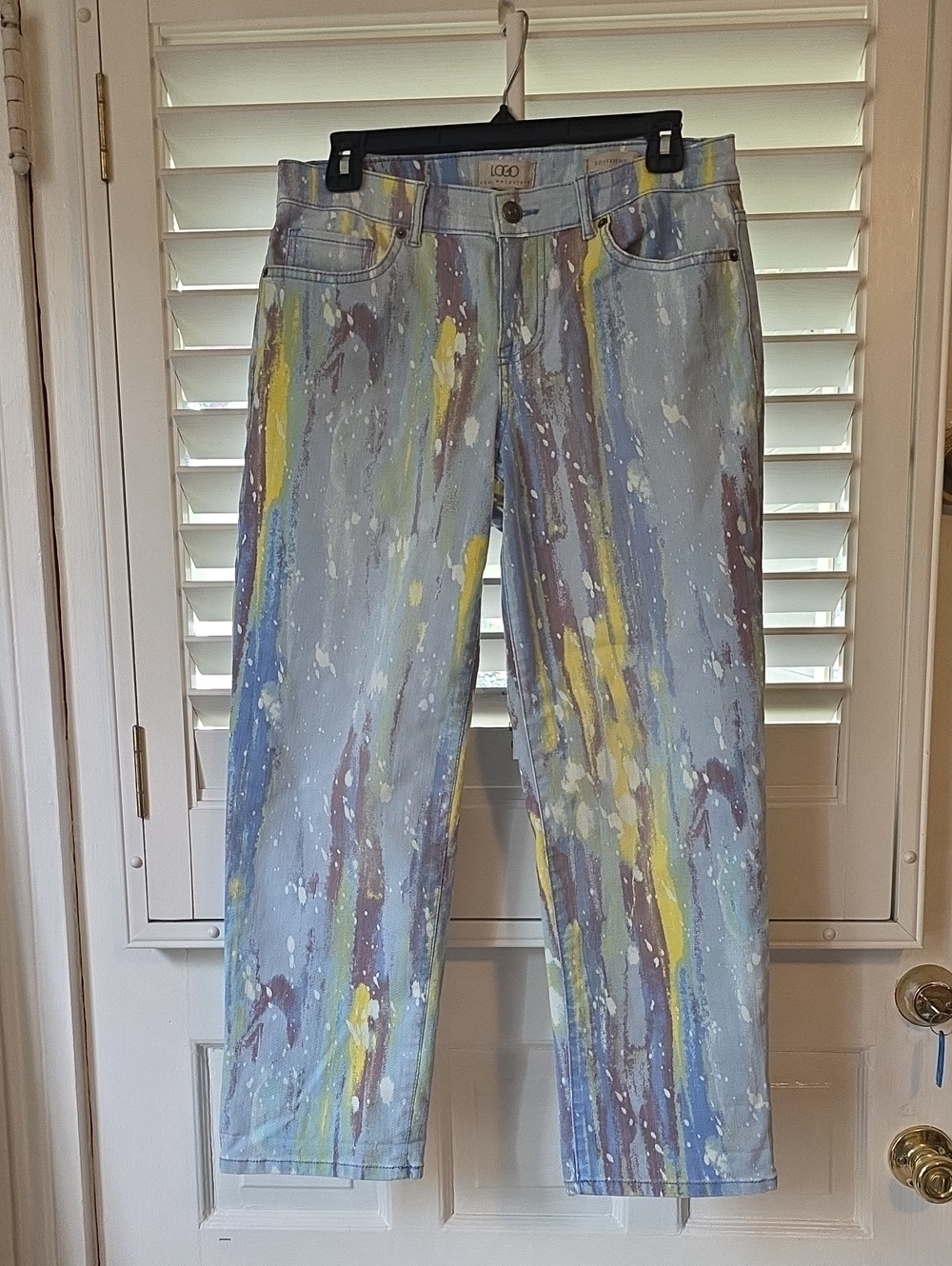 LOGO by Lori Goldstein Light Blue Paint-Effect Straight Leg Jeans